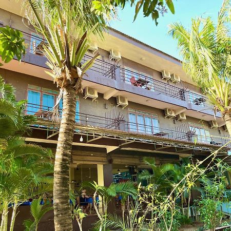 River Dolphin Hotel Kratie Exterior foto