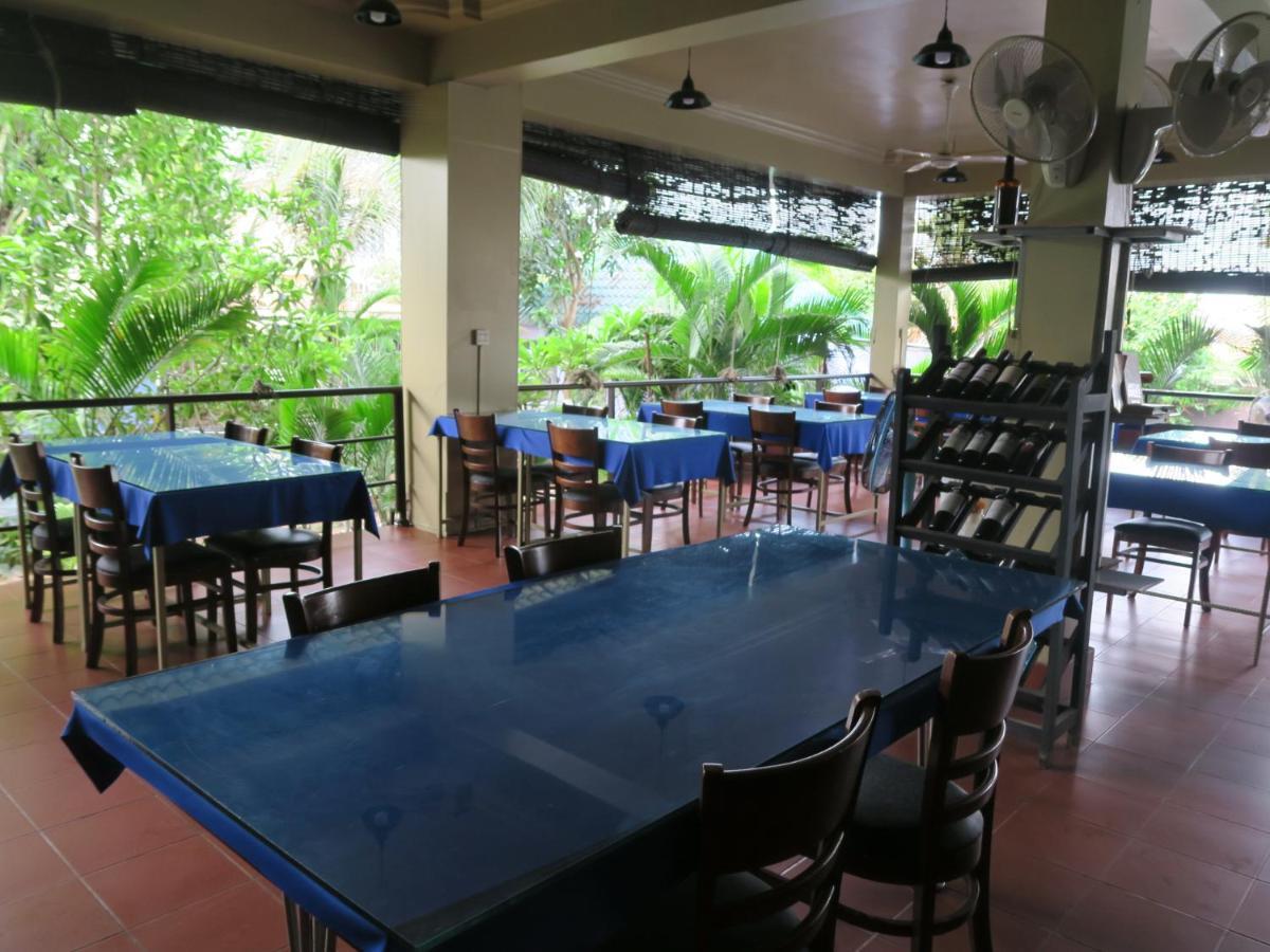 River Dolphin Hotel Kratie Exterior foto