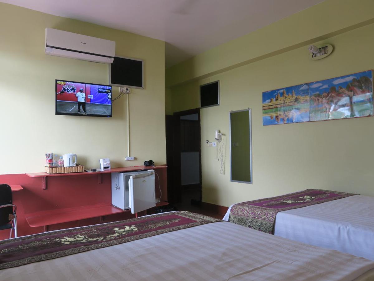 River Dolphin Hotel Kratie Exterior foto